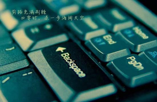 
时光，留不住昨天；​缘分，停不在初见