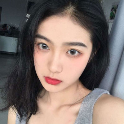 女孩图片同一个人多张  头像女15岁真实照片图片