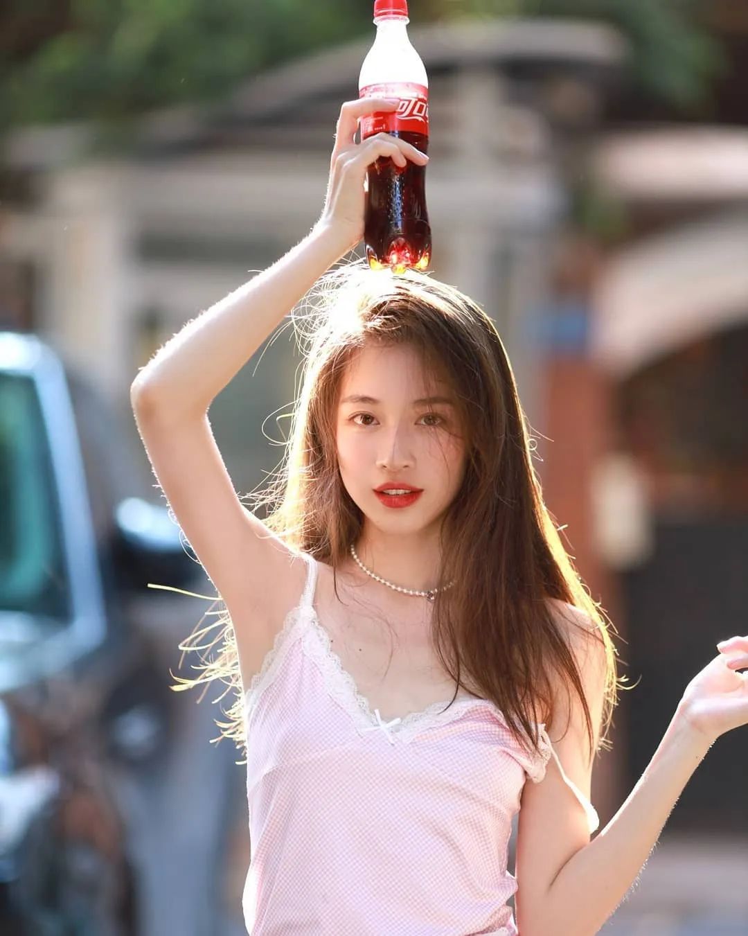 国产少女一瓶紫薯牛奶窈窕身姿宝藏穿搭图片