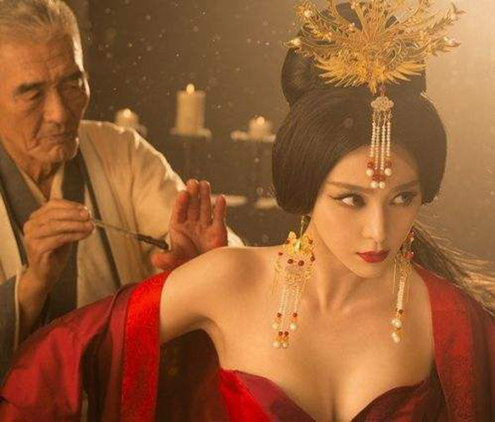 范冰冰大尺度激情戏 范冰冰的露点艳照镜头图片