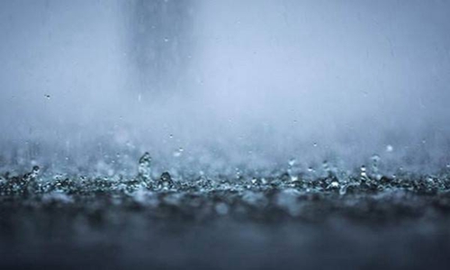 适合雨天发的简短句子 下雨天的心情说说忧伤心碎
