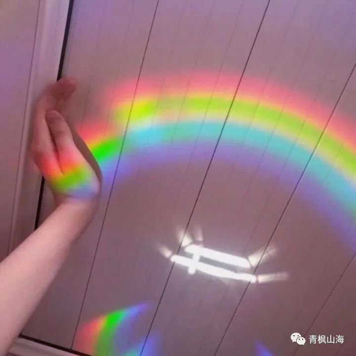 很暖很治愈的短句，网易云热评温柔的句子