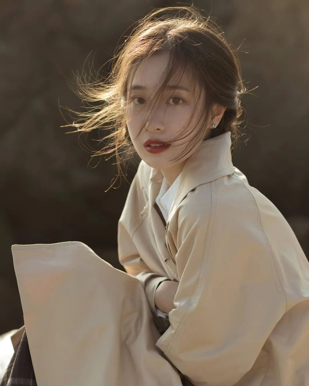 国产少女一瓶紫薯牛奶窈窕身姿宝藏穿搭图片