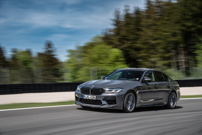 靓车壁纸 宝马 M5 Competition with M Performance Parts图片