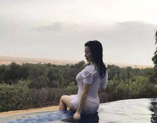 刘静尧和蒋聘婷是一个人吗 蒋聘婷36E魔鬼身材真实照片图片