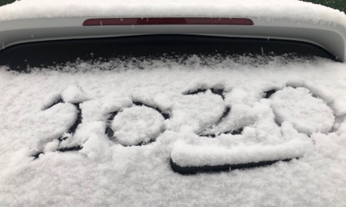 描写雪景的唯美句子 雪景发朋友圈配一句话遇见雪景好心情的文案图片