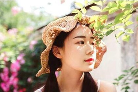 伤心的句子说说心情 我还是孤单一个人图片