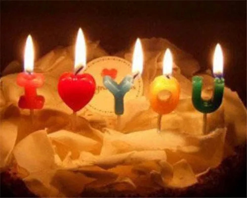 男生生日祝福语幽默的 适合男孩过生日的句子图片