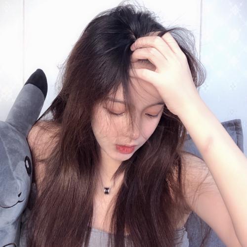 女生头像一组 同一个人的照片多张女生可爱图片