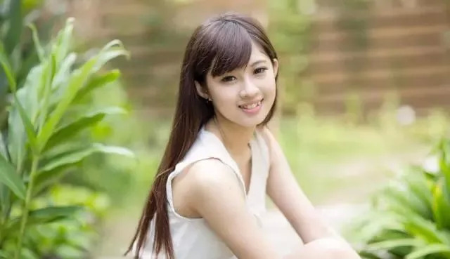 女人独立霸气的句子 正能量美丽的短句图片