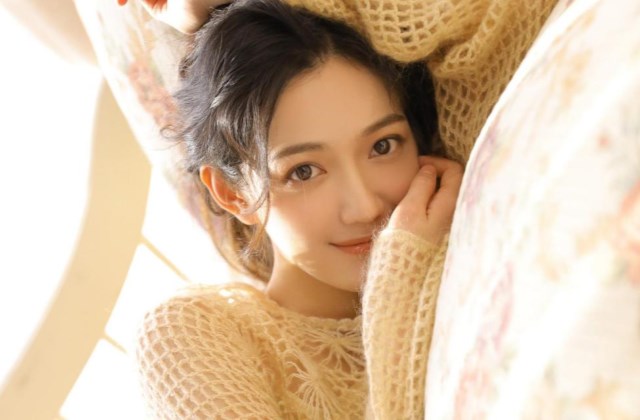 早安阳光和向日葵 心意不是行李，因为没有重量，所以才难提起，更难放下