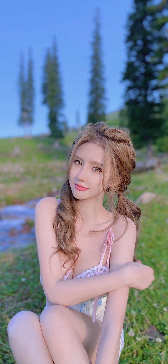 装装师哥颜值美女壁纸​​​​图片