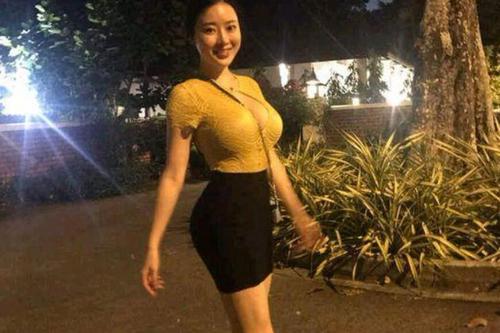 刘静尧和蒋聘婷是一个人吗 蒋聘婷36E魔鬼身材真实照片图片