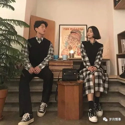 祝朋友爱情久久的文案 送给情侣的祝福语简短图片
