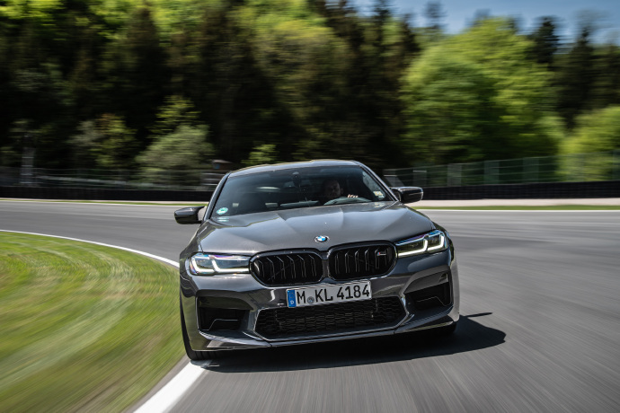 靓车壁纸 宝马 M5 Competition with M Performance Parts图片