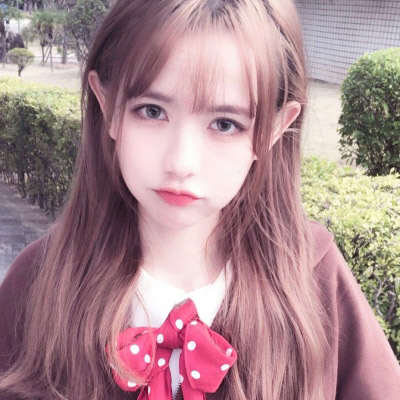 一组16岁同一个女生照片 同一个人（精选18张）图片