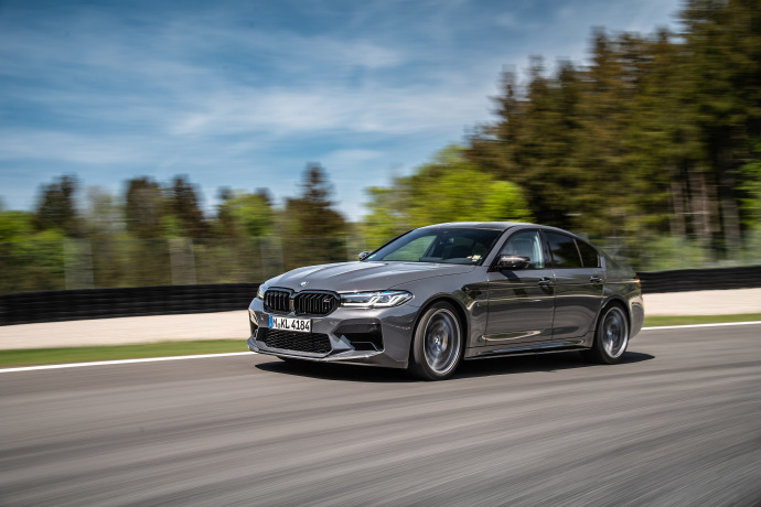 靓车壁纸 宝马 M5 Competition with M Performance Parts图片