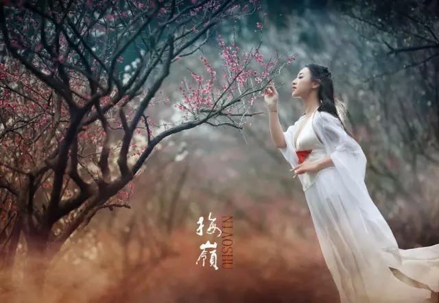 穿越红尘的悲欢惆怅,和你贴心的悲欢图片