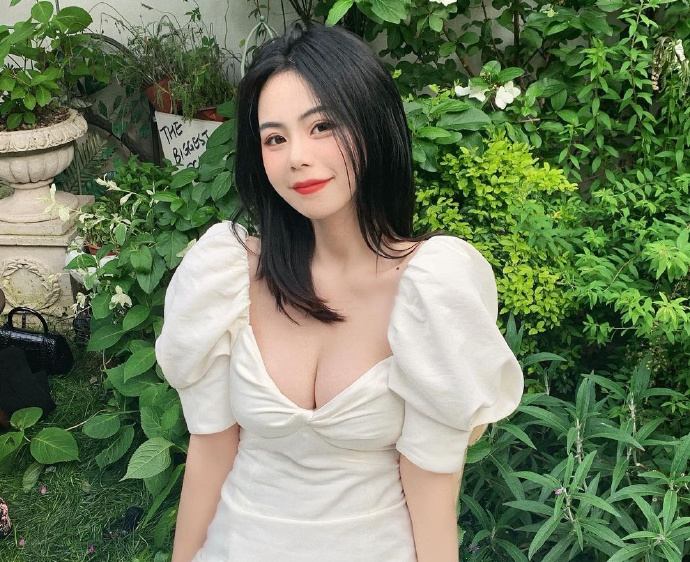 敢看不敢用壁纸图片  全屏壁纸超好看女图片