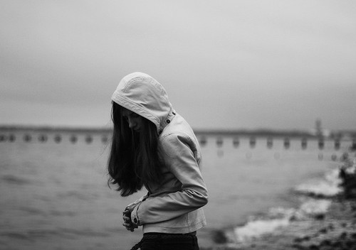  失恋心碎伤感的语句，伤感的句子带人生感悟