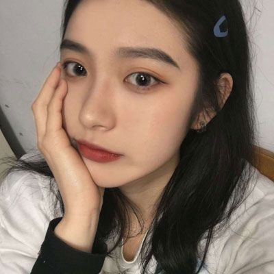 女孩图片同一个人多张  头像女15岁真实照片图片
