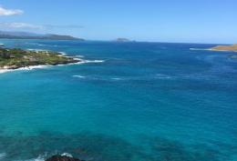 沧海笑 滔滔两岸潮浮沉随浪记今朝苍天笑 纷纷世上潮