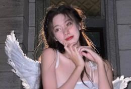 国产少女一瓶紫薯牛奶窈窕身姿宝藏穿搭