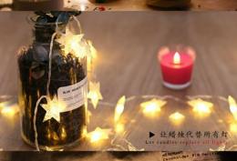 让蜡烛代替所有灯 让音乐代替话语声