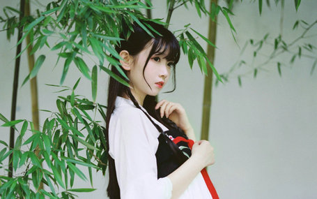 人生易逝，无论什么境地，也要诗意的走到终点