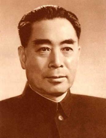 周恩来廉洁自律的故事