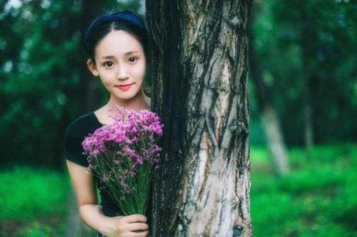 精选说说心情短语：你的幸福常常在别人眼里