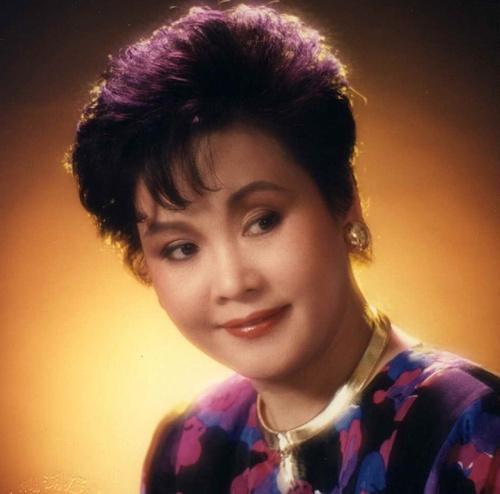 从李谷一《乡恋》说起，罗列春晚25年的经典语录
