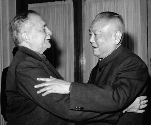 前国家主席李先念简历及生平简介
