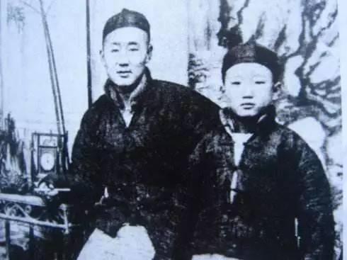瞿秋白小故事四则