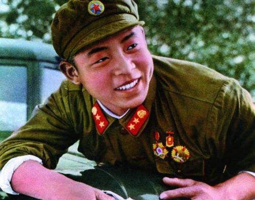 学雷锋运动介绍，向雷锋同志学习