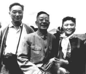 老舍简介