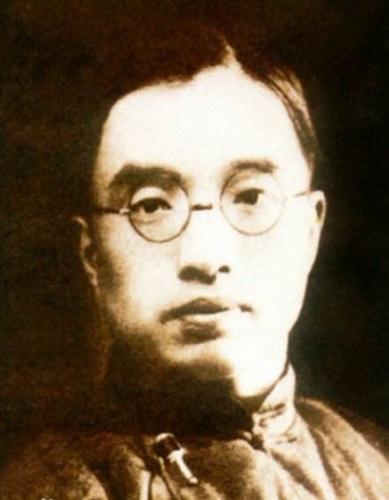 朱自清饿着肚子扭秧歌的故事