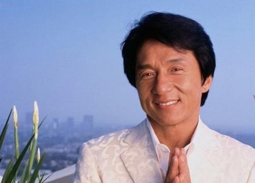 成龙的演艺之路