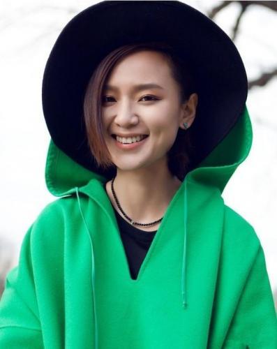 杨幂跟周笔畅为什么好？她俩怎么认识的？