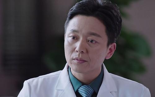 “百变星君”刘奕君的励志故事
