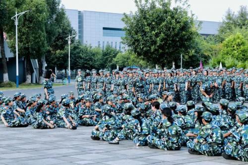 大学军训日记 精选7篇